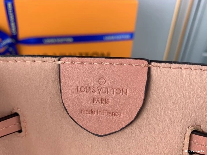 Louis Vuitton Bags 79886 Bucket ModernLook 0815